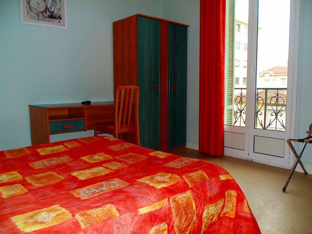 Hotel De Belgique A Μεντόν Εξωτερικό φωτογραφία